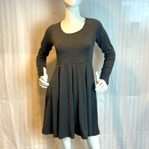 Meaneor‎ Gray Long Sleeve Pleated Dress Size M 95% Cotton RefY66